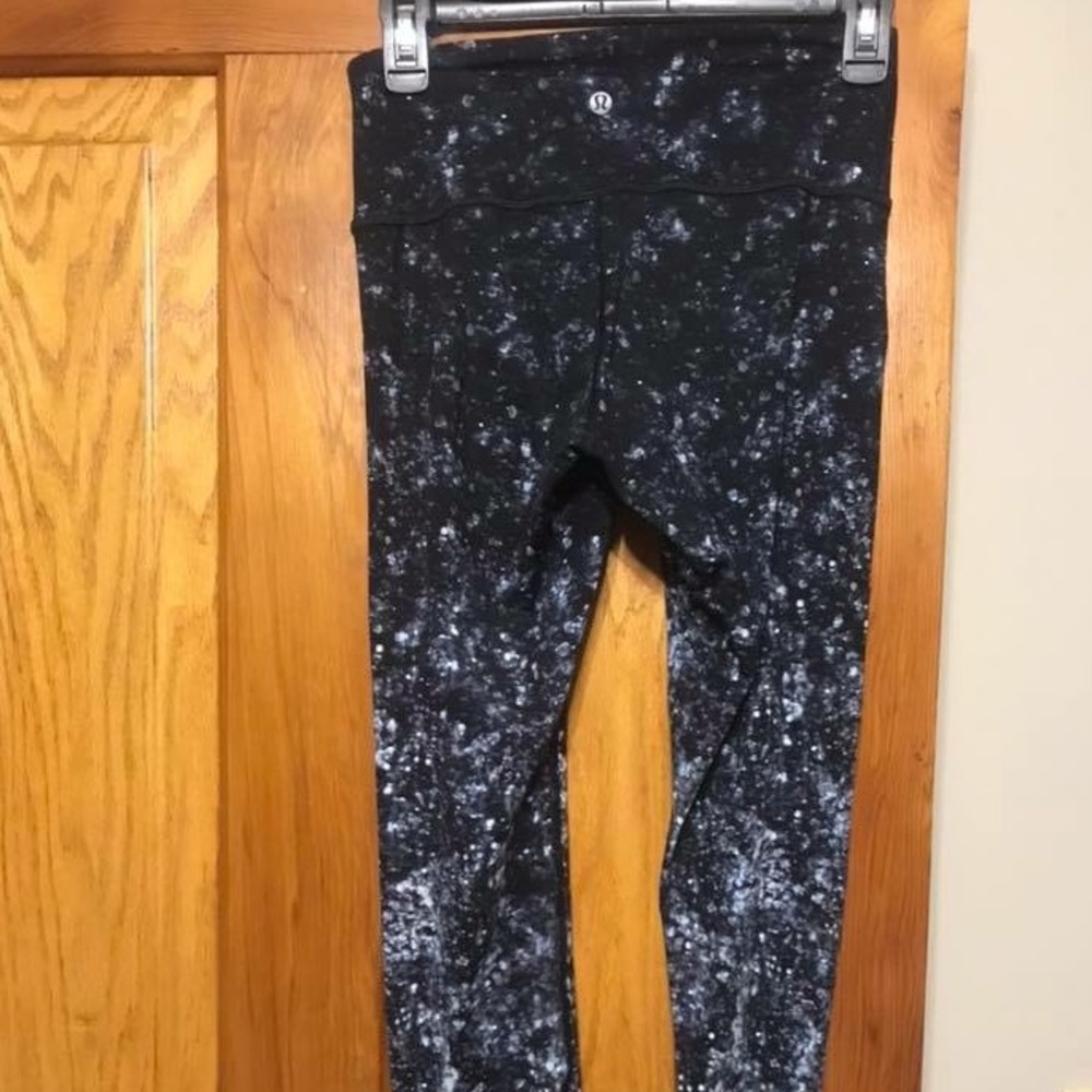 Lululemon Nulux Leggings! 💙